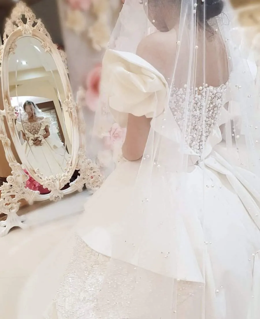 Barbie White Wedding Gown
